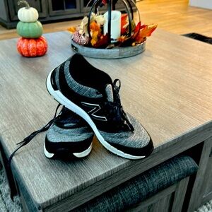 new  balance size 8